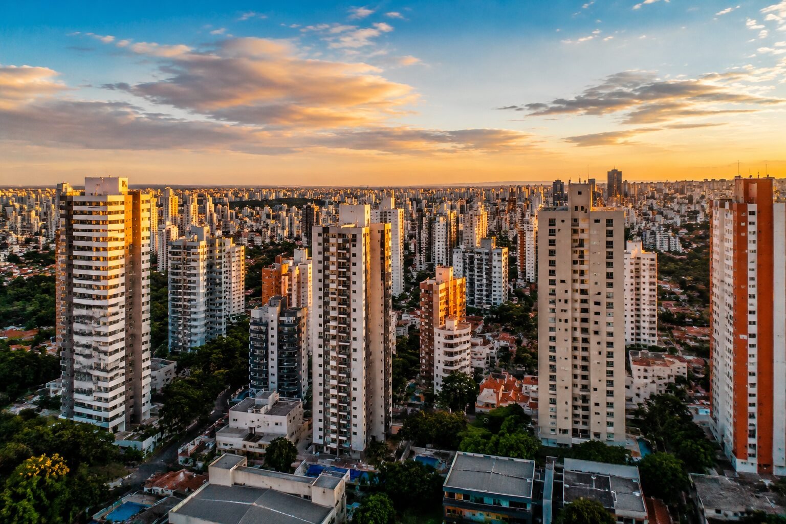 Mercado Imobiliário Brasil Junho 2026: Selic 14,75%, Financiamento e Crescimento em Foco